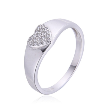 ANILLO PLATA DE LEY 925 ESTILO SELLO CON CORAZÓN CON CIRCONITA BLANCAS