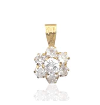 COLGANTE ORO AMARILLO 18 KILATES CUAJO 8X8 MILÍMETROS 7 PIEDRAS BLANCAS