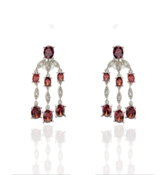 PENDIENTES LARGOS ARTICULADOS DE PLATA DE PRIMERA LEY CON CRISTALES GRANATES Y CIRCONITAS BLANCAS CIERRE OMEGA