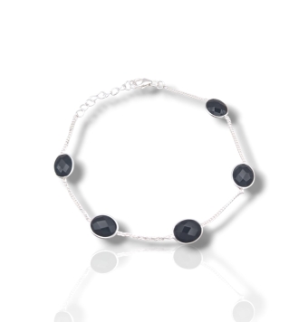 PULSERA PLATA DE LEY 925 CON 5 PIEDRAS NEGRAS OVALADAS FACETADAS BOCELADAS 11X8 MILÍMETROS UNIDAS CON CADENA DE PLATA BARBADA LA
