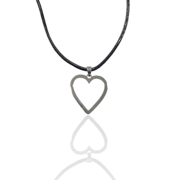 COLLAR MAREA ACERO INOXIDABLE CORAZON CORREA DE CUERO CIERRE REASA 45 CENTÍMETROS DE LARGO