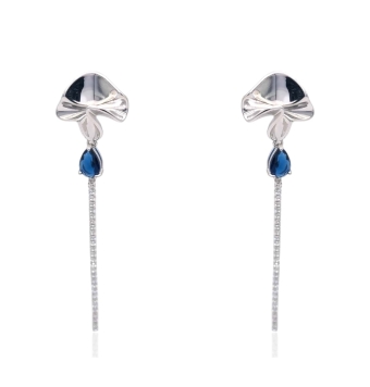PENDIENTES LARGOS LINEARGENT MUJER PLATA DE LEY 925 RODIADO FLOR ARRUGADA CON PIEDRA FORMA DE LAGRIMA AZUL Y HILO DE CIRCONITAS